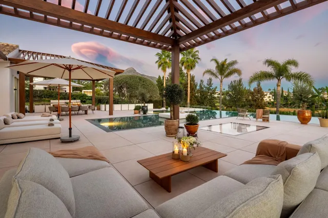VILLA DE LUJO NE LOS NARANJOS, NUEVA ANDALUCIA MARBELLA — 25