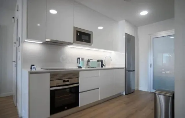 Apartamento 2 habitaciones 94m² en venta - Villamartin - foto 2