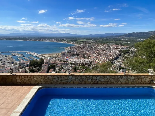 Roses, Puig Rom: Villa mediterránea con vistas espectaculare - foto 3