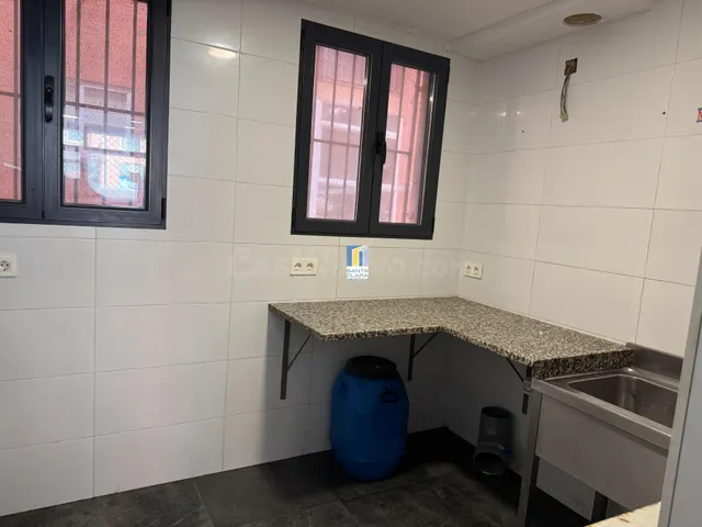 BAR EN ALQUILER CON LICENCIA AL DÍA EN ZONA LA CANDELARIA, ZAMORA. — 5