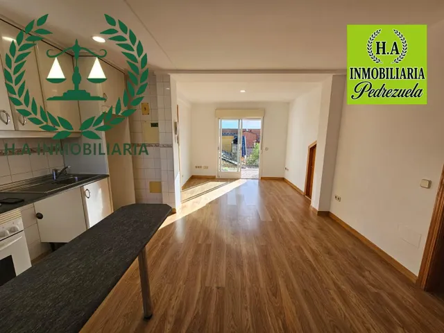 APARTAMENTO CON TERRAZA EN PEDREZUELA !!! — 9