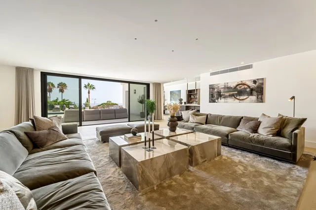 Chalet 5 habitaciones 734m² en venta - Marbella — 8