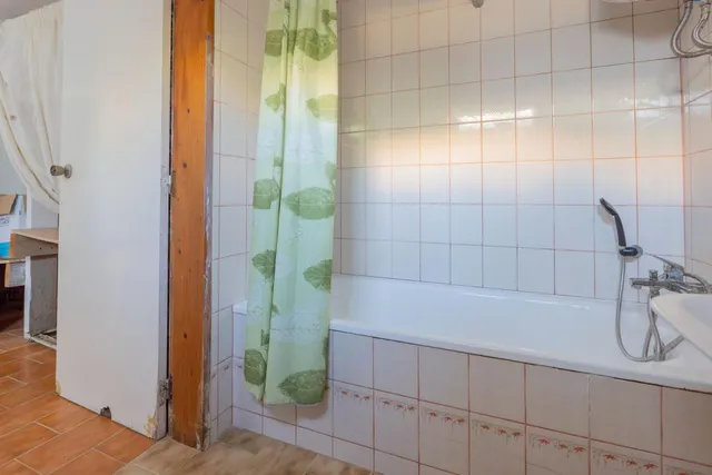 Casa con piscina privada en la urbanización Eucaliptus. — 23