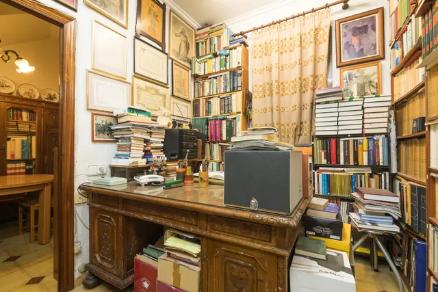 VIVIENDA UNIFAMILIAR CENTRICA — 9
