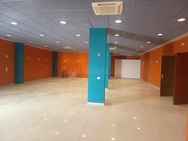 Nave con oficinas en ciudad del transporte - foto 3