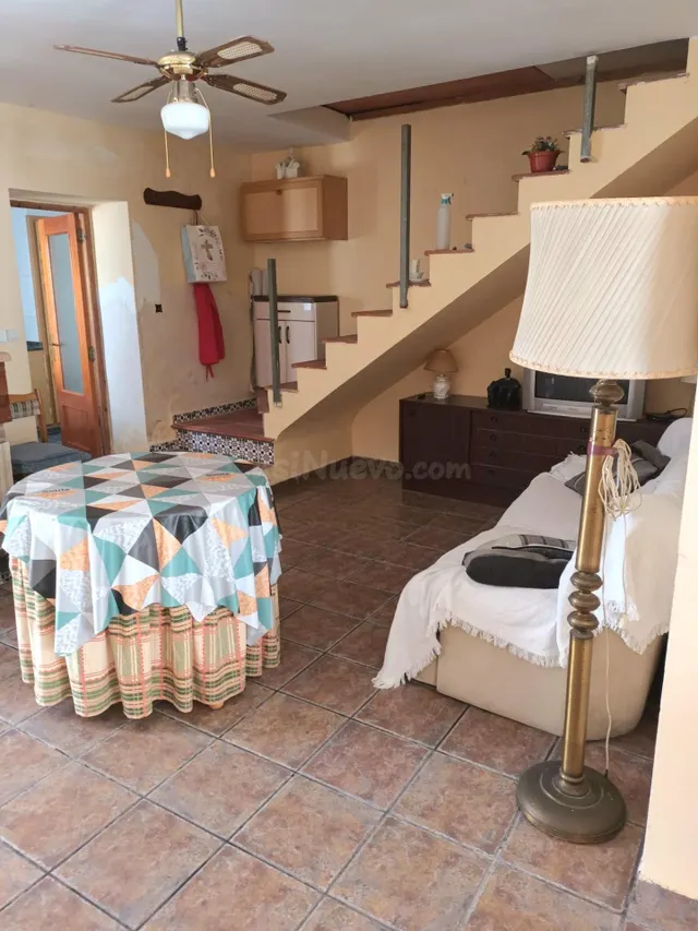 Se Vende precioso chalet con piscina en Alzira - foto 3