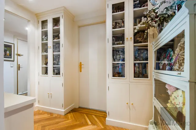 ESTUDIO HOME MADRID OFRECE gestiona la venta de la NUDA PROPIEDAD, fabuloso piso de 197 m2, en el distrito de Moncloa-Aravaca. — 35