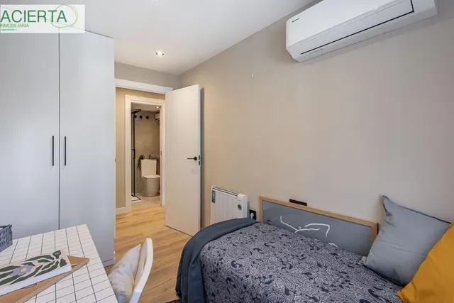 PISO REFORMADO JUNTO AVENIDA CADIZ — 20
