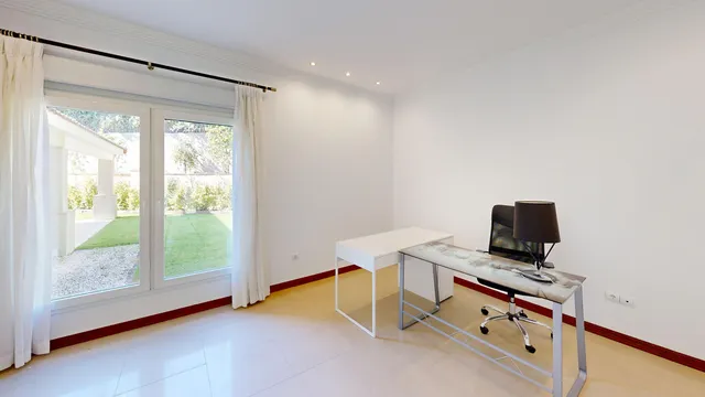 Chalet 6 habitaciones 520m² en venta - San Roque Pueblo — 26