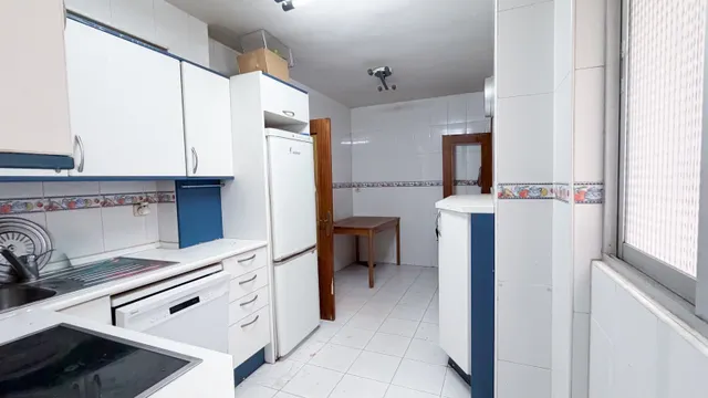 Venta en Calle MARROQUINA MORATALAZ — 11