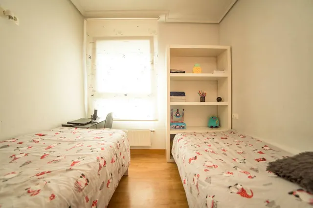 Piso en C/ Santos  A. Ochandategui 17, Buztintxuri, Pamplona — 32