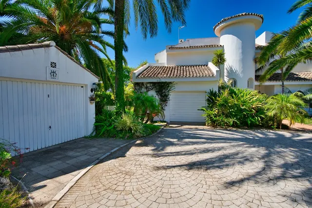 Chalet 4 habitaciones 350m² en venta - Marbella — 33