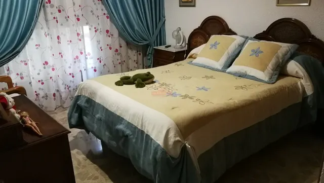 SORPRENDENTE...SE VENDE CASA DE LUJO INDEPENDIENTE, CON LOCAL, A 3 MINUTOS DEL CENTRO DE ALBACETE — 25