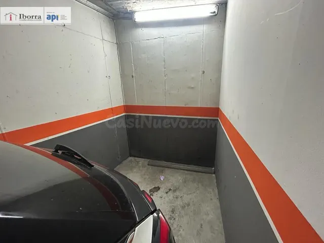 PARKING EN CALLE NARCIS OLLER EN SANT PEDRO — 2