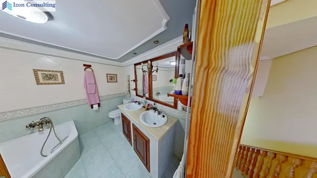 CASA DE 2 PLANTAS EN HELLÍN CON 3 habitaciones , 2 BAÑOS Y AMPLIAS ESTANCIAS — 12