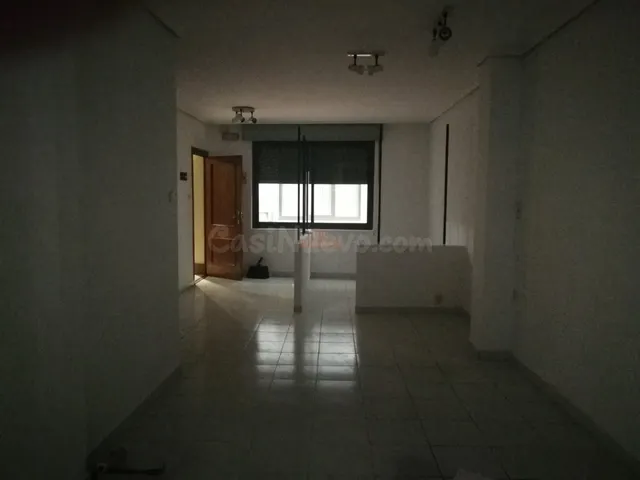 SE ALQUILA DESPACHO EN CENTRO ALTOZANO