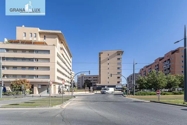 Ático dúplex en Campus de la Salud — 35