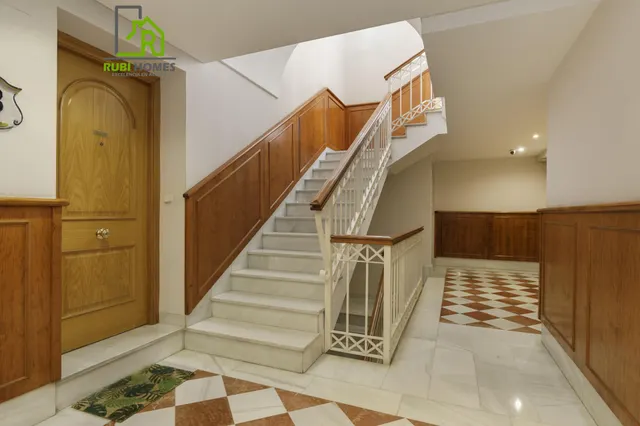 CASA ADOSADA EN VENTA - GRANADA (El Realejo) — 31