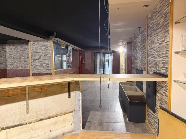 Local comercial 273m² en alquiler - Universidad San Francisco — 14