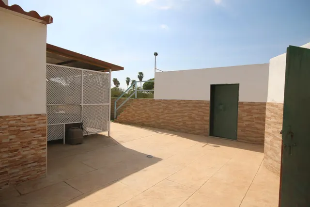 Excepcional Finca Rústica Recién Reformada con Piscina y 5.200 m2 de Parcela en El Pintado, Gibraleón — 23