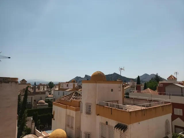 VILLA DE LOS CIPRESES - Exclusiva villa independiente con piscina privada en Villas Blancas (Albolote – Granada) — 34