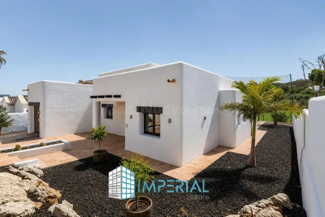 CASA TEQUILA | VILLA DE UNA SOLA PLANTA EN LA CALA GOLF RESO