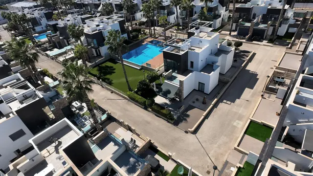 Dúplex 3 habitaciones 98m² en venta - Lomas de Cabo Roig — 33