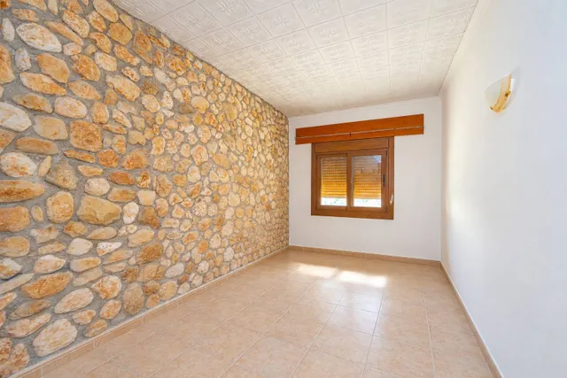 Encantadora casa de pueblo en venta en Llosa de Camacho — 22