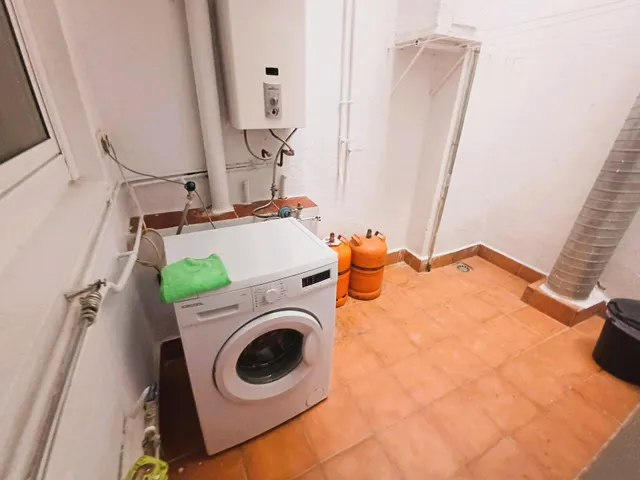 Piso 2 habitaciones 91m² en alquiler - Gran via — 7