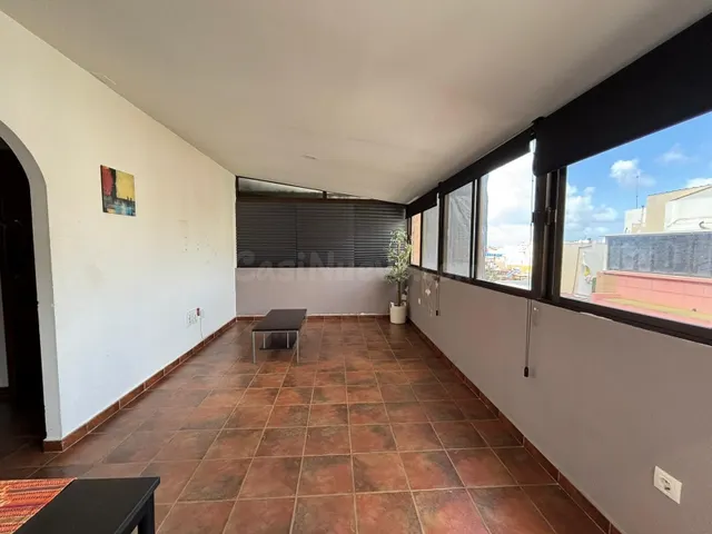 Piso con gran potencial – Zona Isleta - Canteras 1 dormitori - foto 4