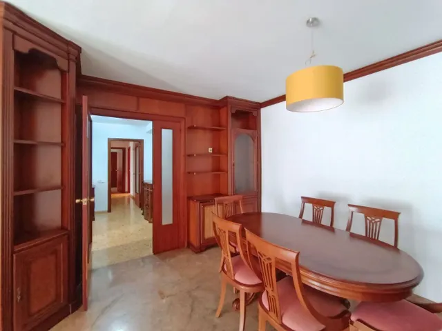 Excelente vivienda en pleno centro de la ciudad, amplitud y luminosidad asegurada ! — 6