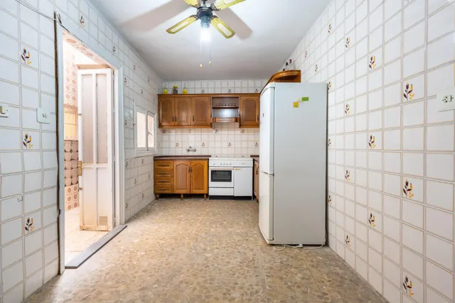 Casa con encanto, cochera y terraza privada en calle Acosta — 5