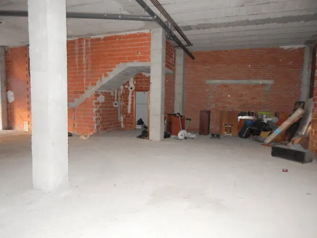 Amplio local planta baja en Ontinyent — 3