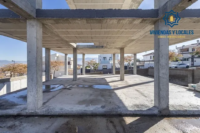 Parcela exclusiva con estructura de Chalet independiente y piscina en Urb. El Montecillo, Las Gabias — 19