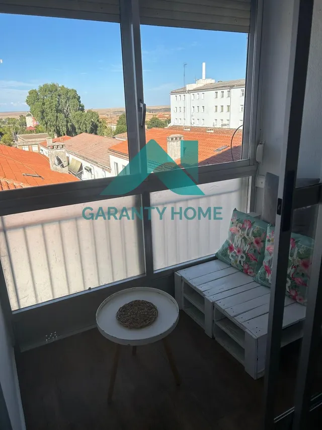 SE ALQUILA PISO EN ZONA PINILLA  ☀️ — 18