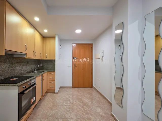 ¡REFORMADO Y LISTO PARA ENTRAR A VIVIR! Acogedor apartamento
