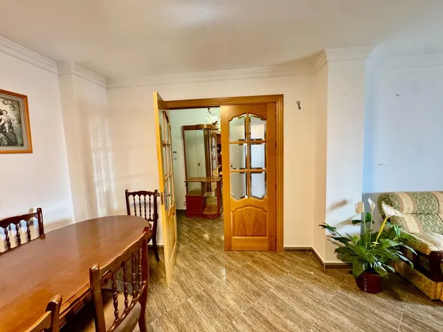 Apartamento 3 habitaciones 110m² en venta - Cruz de Humilladero- Paseo de los Tilos — 28