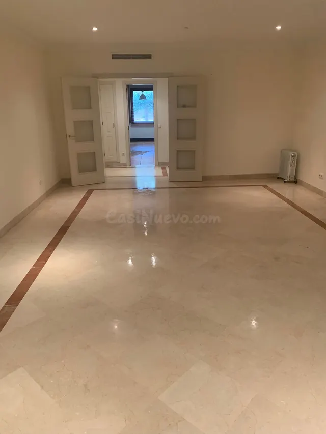 Apartamento 3 habitaciones 150m² en venta - Altos de Estepon - foto 2