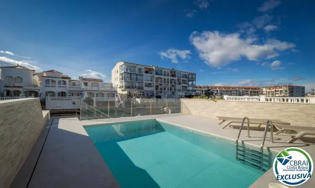 Magnífica casa de pescador con fondeo y piscina — 26