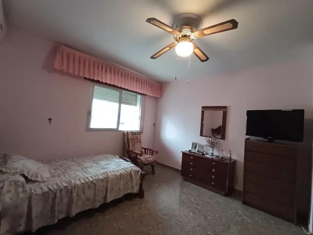 Amplia y Luminosa Casa en Pedregalejo Alto — 16