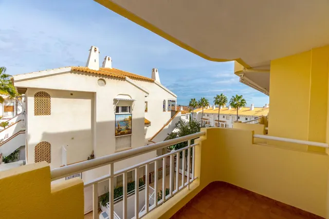 Amplio apartamento en Aguamarina, 50m de la playa — 19