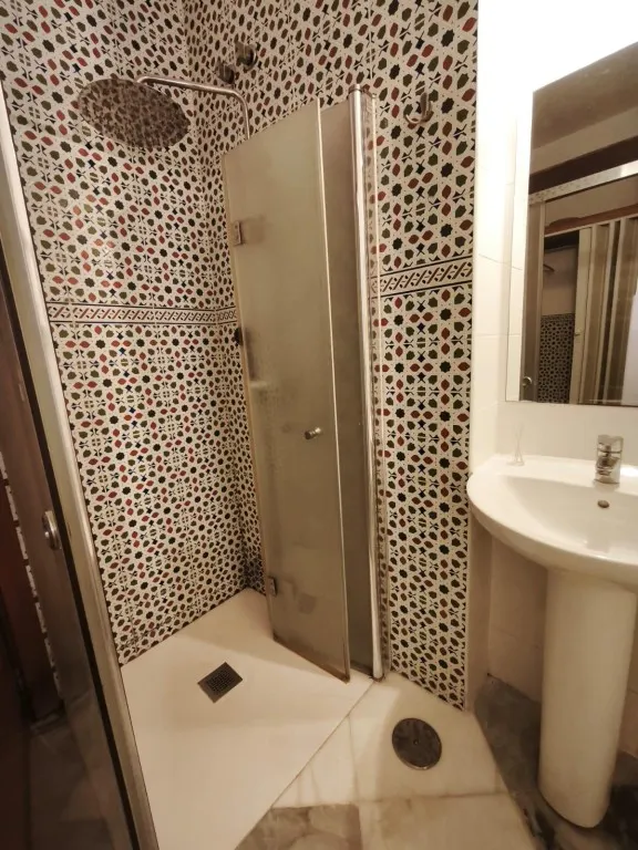 Estupendo piso en alquiler en El Arenal Sevillano con patio y garaje!! — 12