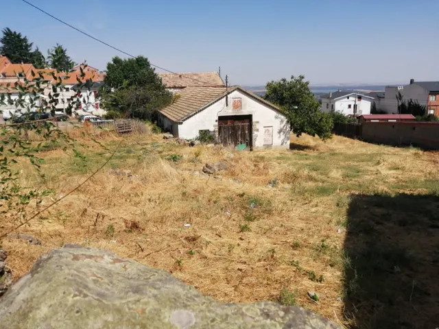 INMOBILIARIA IFRALA VENDE TERRENO URBANO - foto 4