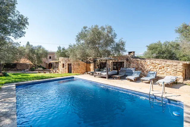 Villa de campo con piscina privada y casa de invitados . — 28