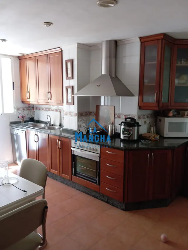 *450.000€* INMOBILIARIA LA MANCHA VENDE ATICO-DUPLEX EN PLEN - foto 5
