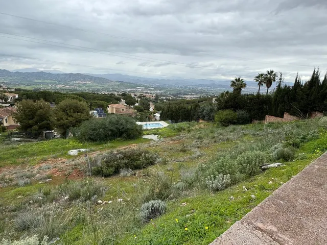 Preciosa parcela en Pinos de Alhaurín — 2