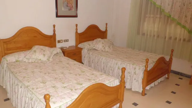 MAGNIFICO CHALET EN VALVERDE — 24