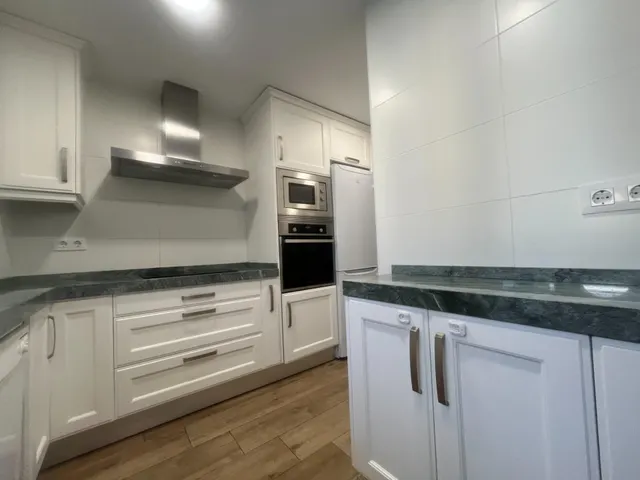 ESPECTACULAR PISO DE 5 DORMITORIOS EN LA MEJOR ZONA DEL PUERTO DE SANTA MARIA — 25