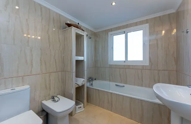 Finca rústica 9 habitaciones 588m² en venta - Costa del Sol — 21