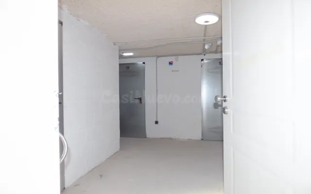 Trastero 3 habitaciones 4m² en alquiler - Dos de mayo — 5